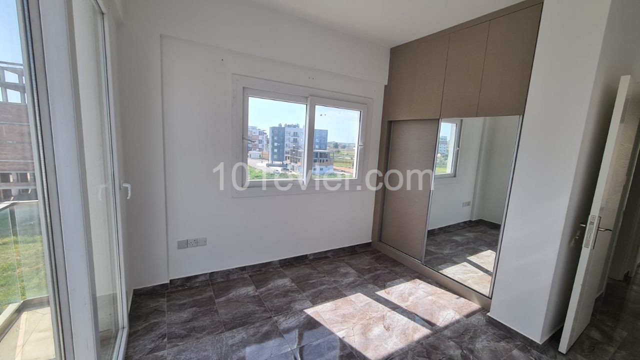 Famagusta Canakkale rent house unfurnished 2 + 1 90 m2 ** 