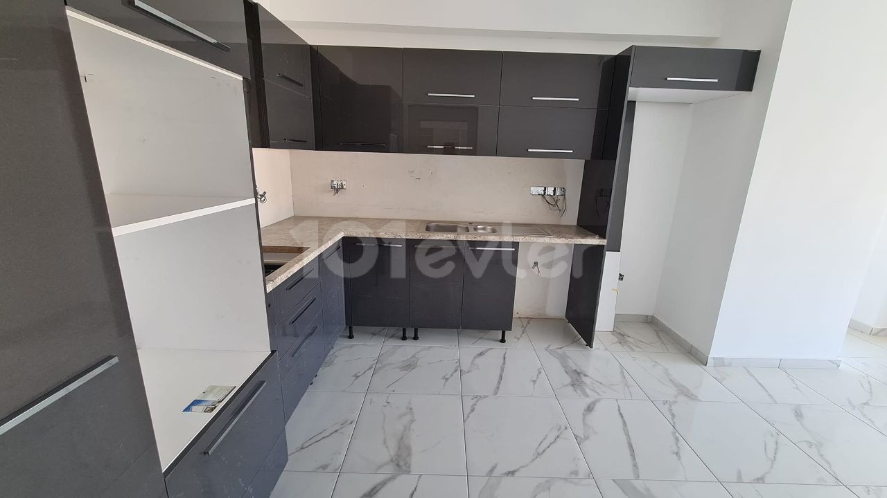 FAMAGUSTA 2 + 1 APARTMENT FOR SALE IN THE CANAKKALE REGION QUALITY WORKMANSHIP ** 