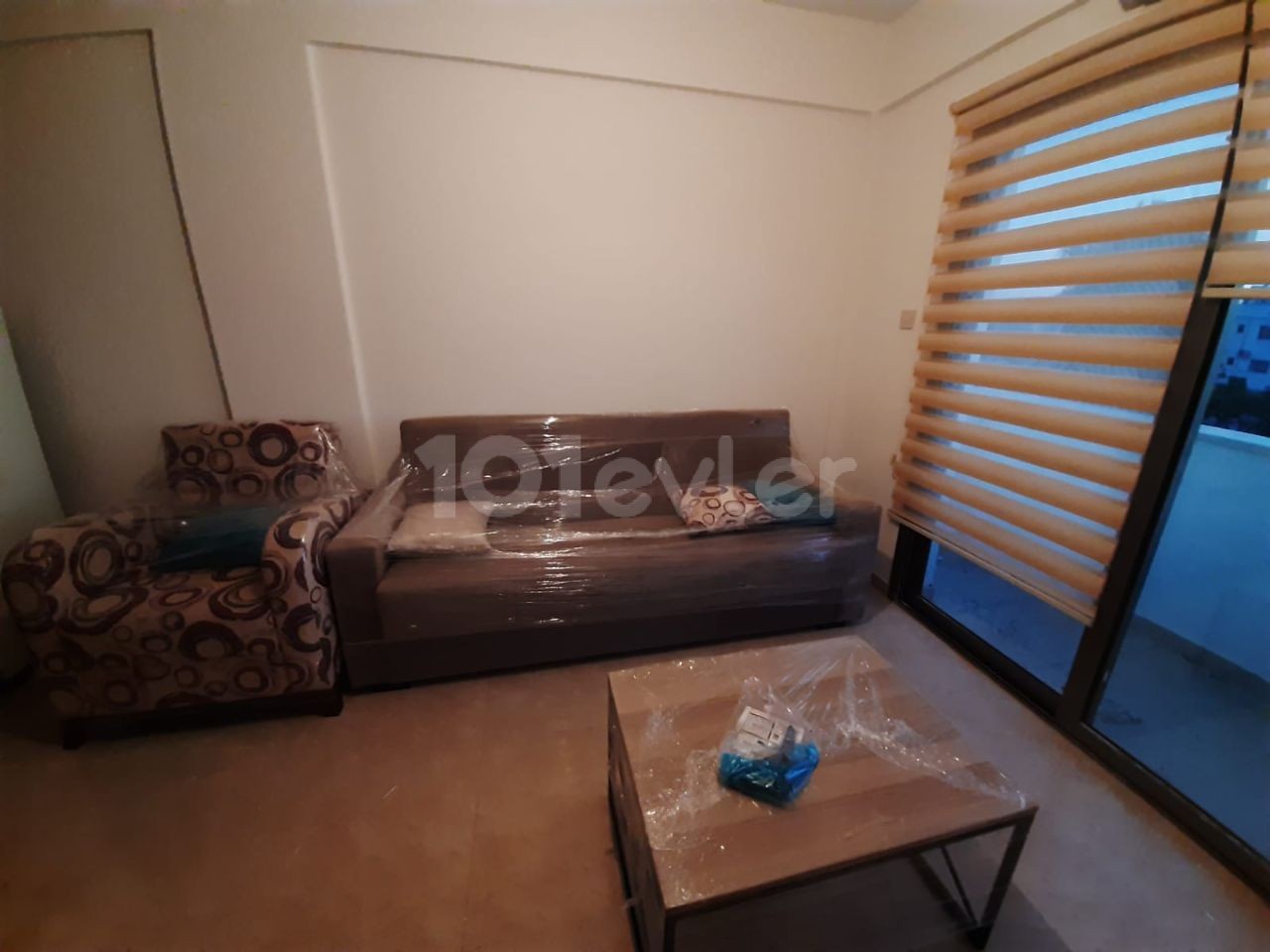 Tuzla 1 + 1 rent house from 160 Llogara 3 months payment Deposit 160 Llogara commission 160 Llogara Apartment charge 80 tl per month 1.floor ** 