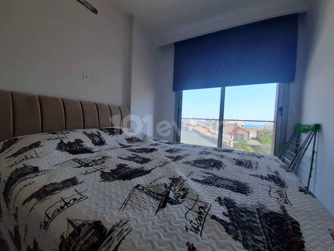 Famagusta Iskele long beach Weekly 1+1 rental house Thu day 55€ And commission 55€ 3 floor elevator car park Sea wiev For family In the room no a.c ** 