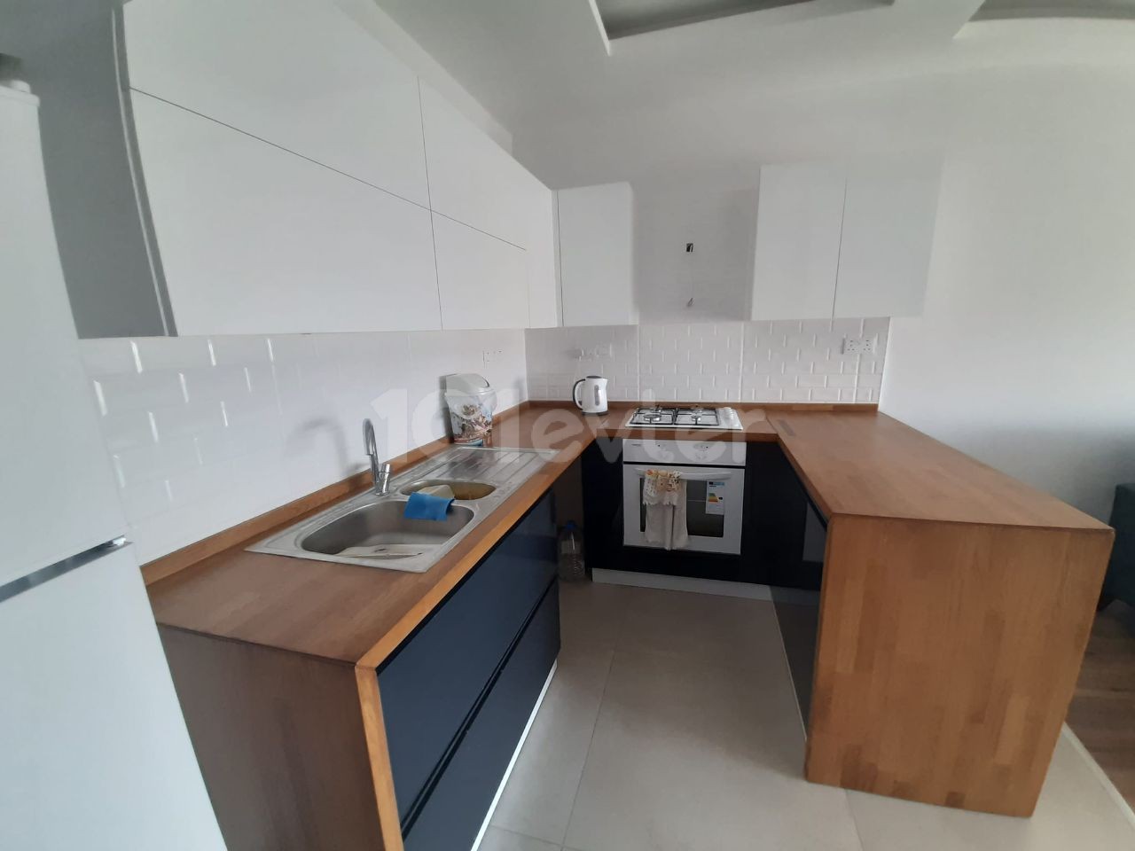 Famagusta Iskele long beach Weekly 1+1 rental house Per day 55€ And commission 55€ 3 floor elevator car park Sea wiev For family In the room no a.c