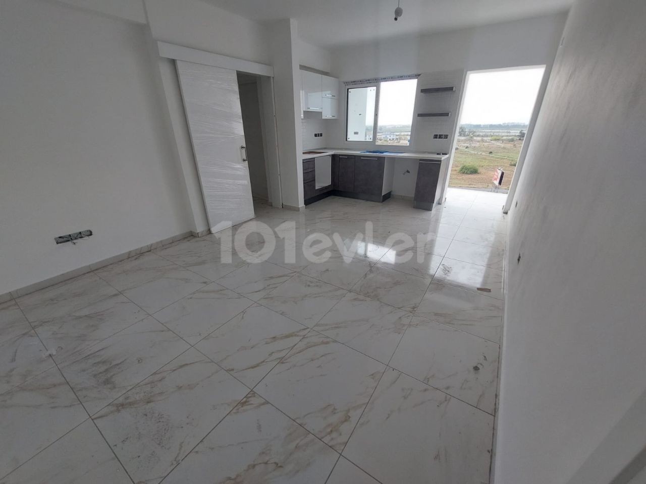 Satılık 2+1 apartman dairesi