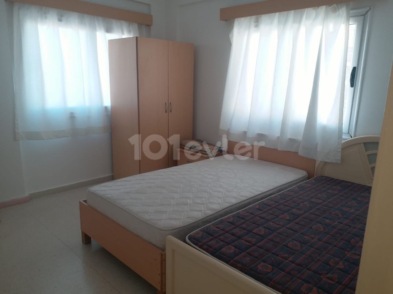 Mağusa Sakarya bölgesinde kiralık 1+1 senelik ödemeli