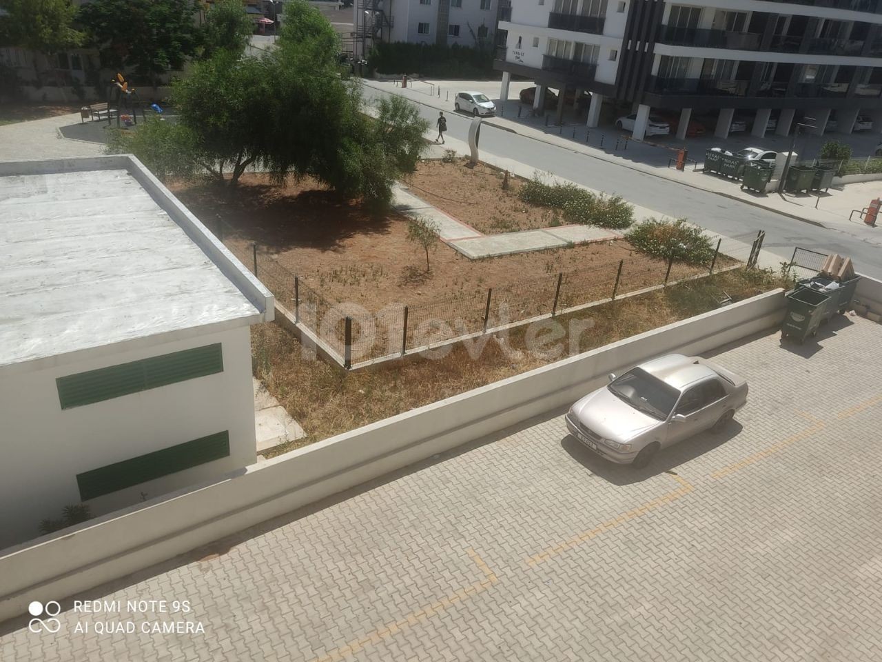 Sakarya 2+1 rent house 1 year payment $ 7500 Deposit and commission Full a.c2. the floor is also opposite the Golden residence terrace park in the new building Each room has air-conditioned Beds for 2.5 people Dues 150 TL per month ** 