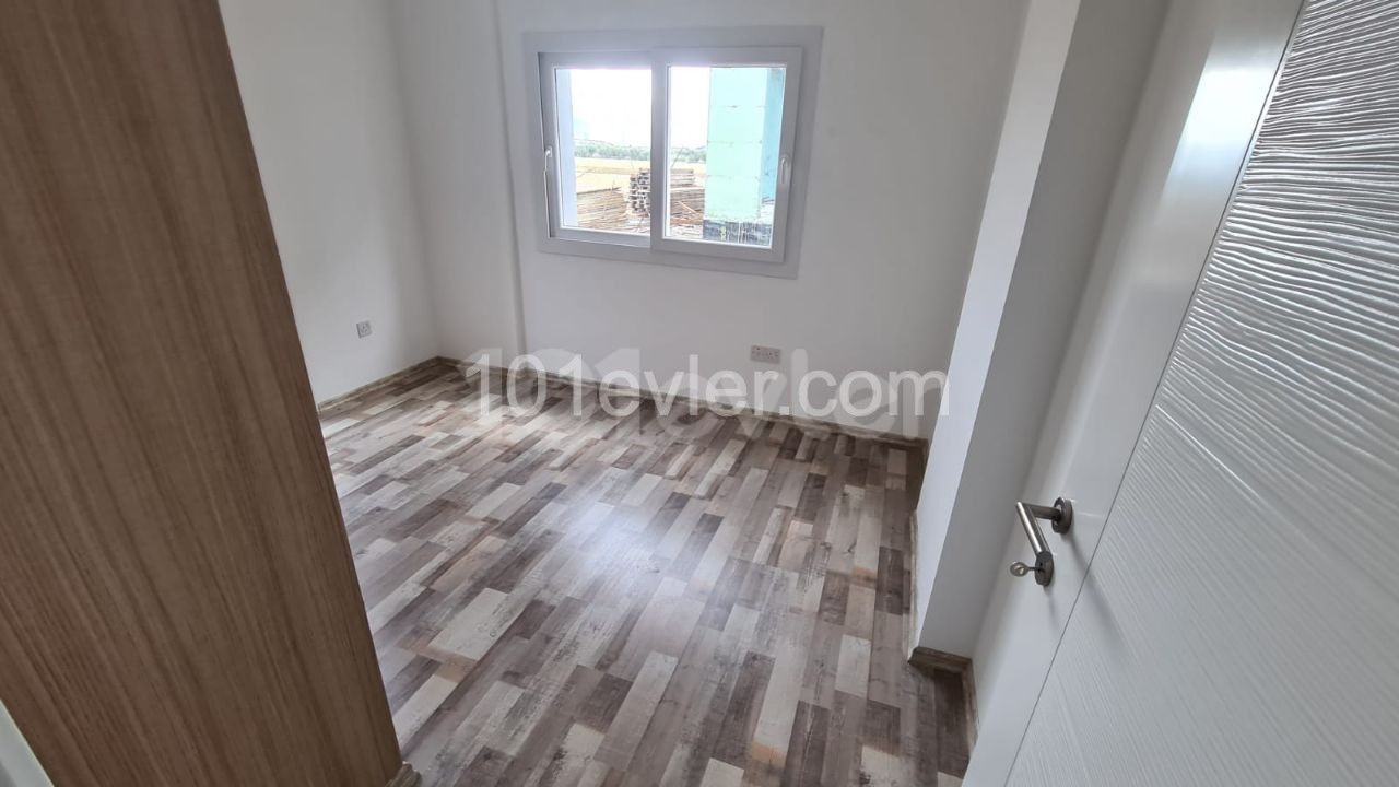 2+1 apartment for sale in Famagusta kent plustan 75 m2 equivalent coban (with special price) on the ground floor 60,000 stg