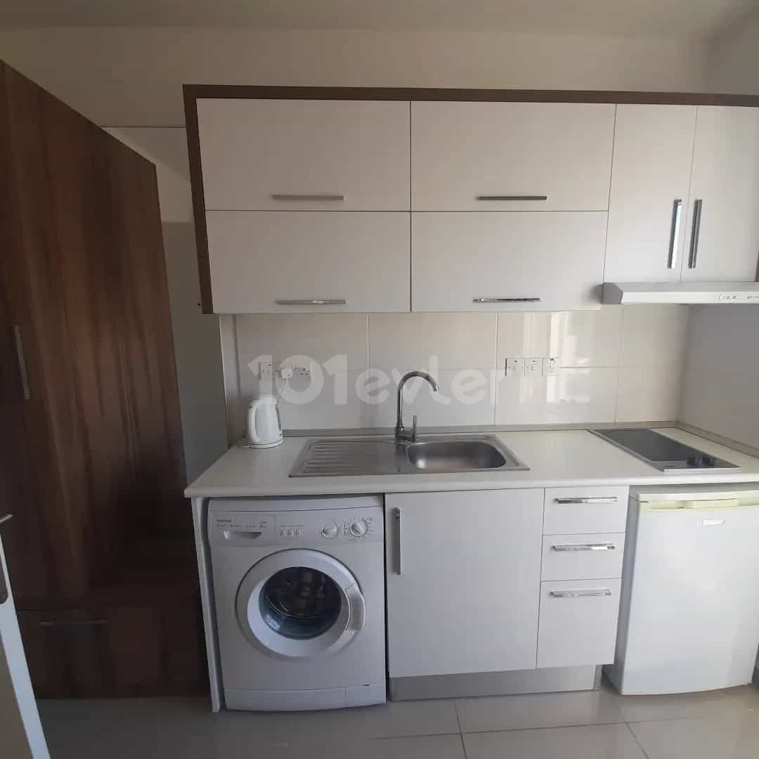 Close to emu 2 bed nice studio Per month 300$ 6 months pay Deposit 300$ Commission 300$ Llogara free Apartment charge free ** 