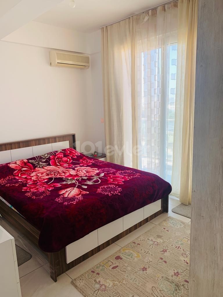 Magusa 3+1 rent penthouse Elevator New apartment 1 year payment 6000 dollars yearly payment ( payment plan) 300 dollars yearly maintenance 500 dollars deosit And commission 7.floor ** 