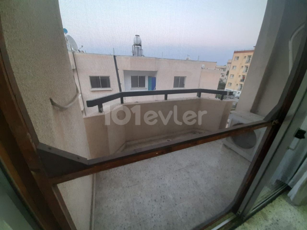 emü'ye yakın 3+1 kiralık ev aylık kirasi 