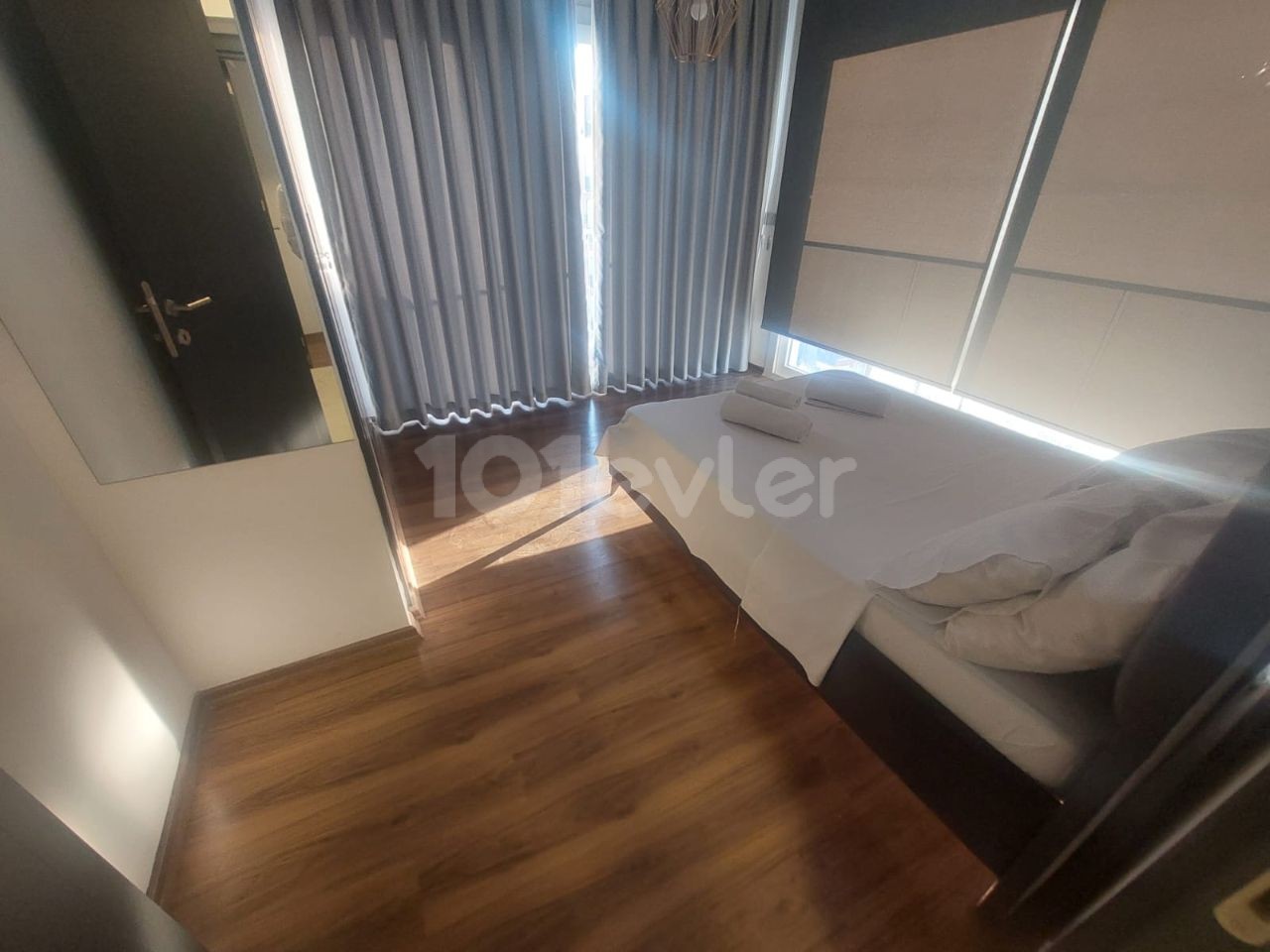 İskelede satılık 2+1 apartman dairesı 4.katta son 1 adet full eşyalı 115,000£ 75 metre kare 