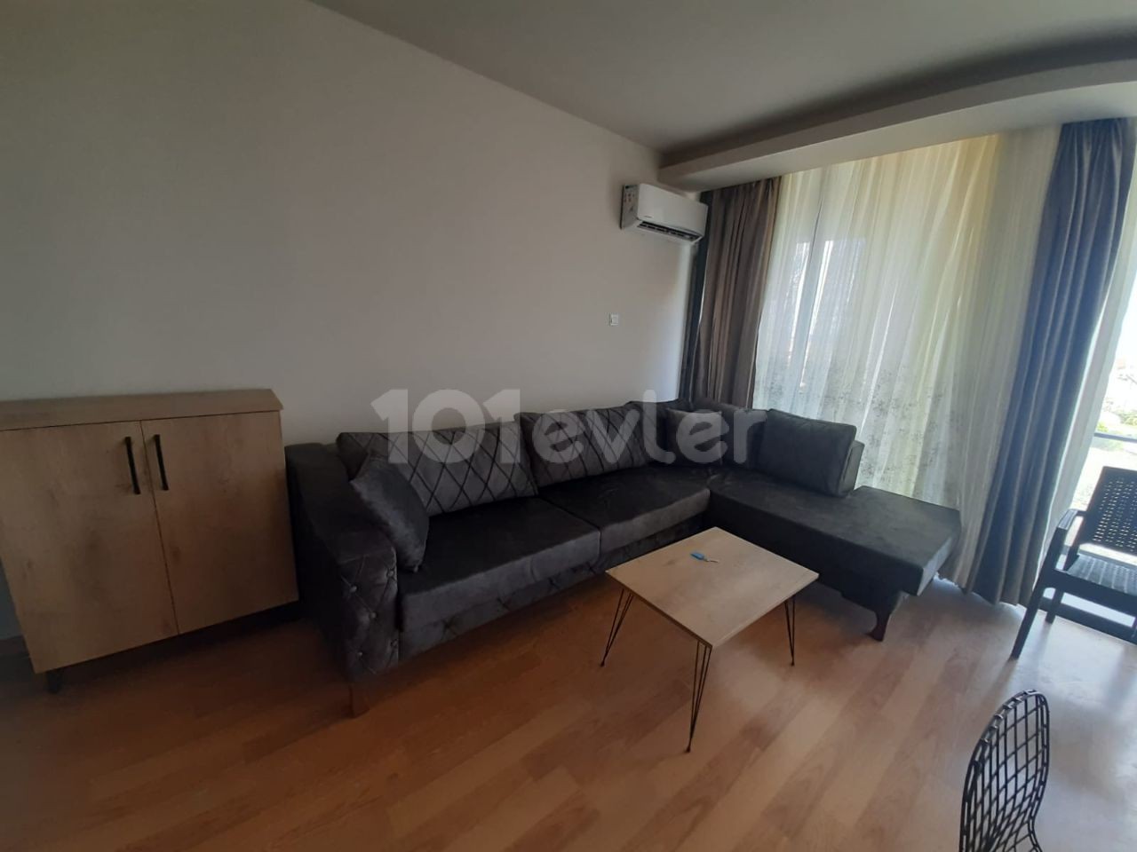 iskele long beach de kiralık 2+1 daire 500 stg den 6 ay ödeme yada senelik ödemeli