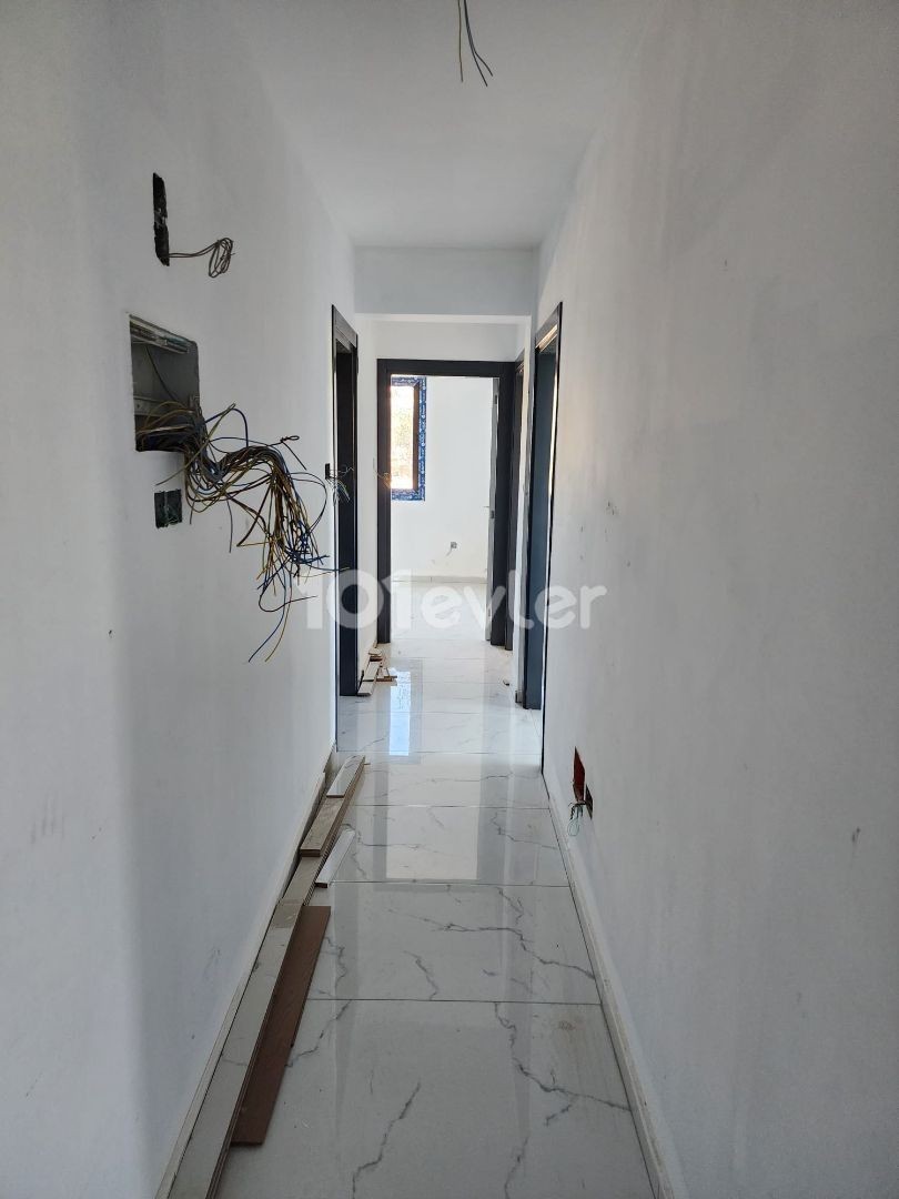 3+1 apartments for sale in Canakkale bolgesi last 2 units 122 square meters 2wc 3 storey building no elevator your husband will have plenty of greenery.  95,000£ delivery after 4 months. 30% deposit in advance 05338315976