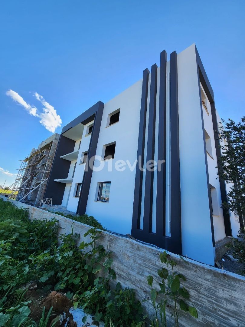 3+1 apartments for sale in Canakkale bolgesi last 2 units 122 square meters 2wc 3 storey building no elevator your husband will have plenty of greenery.  95,000£ delivery after 4 months. 30% deposit in advance 05338315976