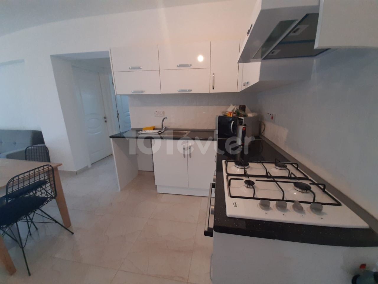 Canakkale 2+1 rental 450$ for 6 months or annual fee 400x6=2400 TL on the 3rd floor