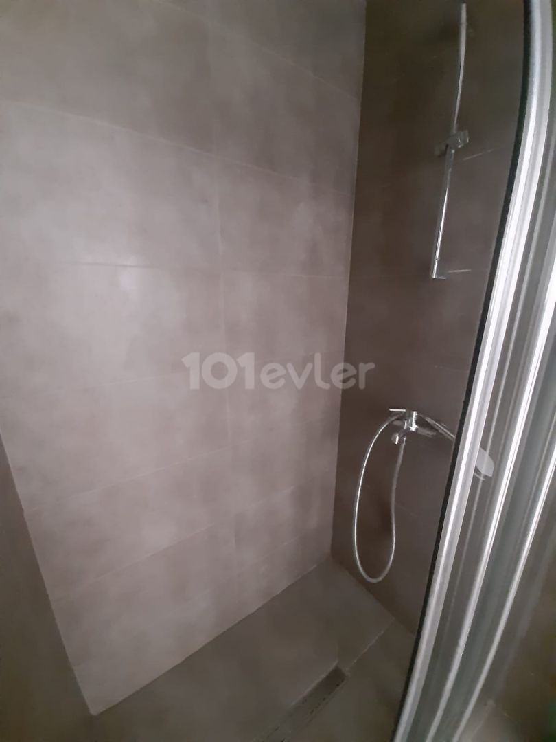 1+1 FLAT FOR RENT IN SAKARYA CLOSE TO DAUYE WITH COMMON POOL 420$ FROM 12 MONTHS DEPOSIT+COMMISSION