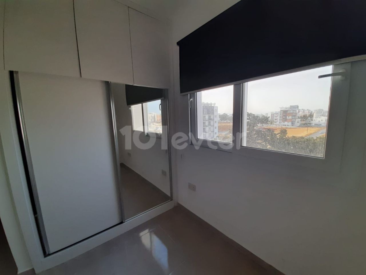 An opportunity not to be missed in Çanakkale region 3+1 flat for sale equivalent title 3 years old building £90.000 unfurnished 110 square meters with en-suite bathroom *investment opportunity*