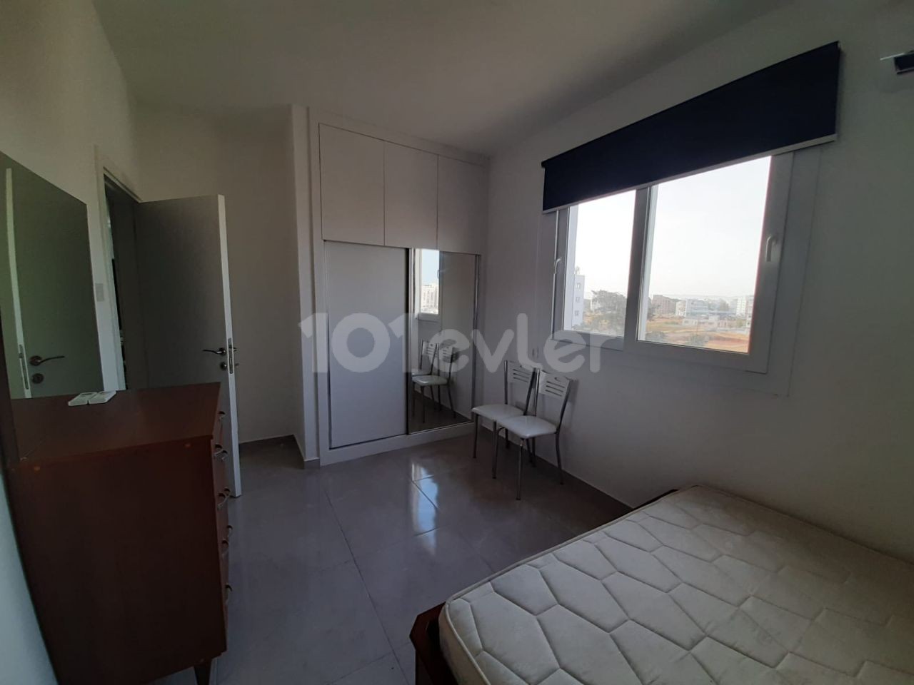 An opportunity not to be missed in Çanakkale region 3+1 flat for sale equivalent title 3 years old building £90.000 unfurnished 110 square meters with en-suite bathroom *investment opportunity*