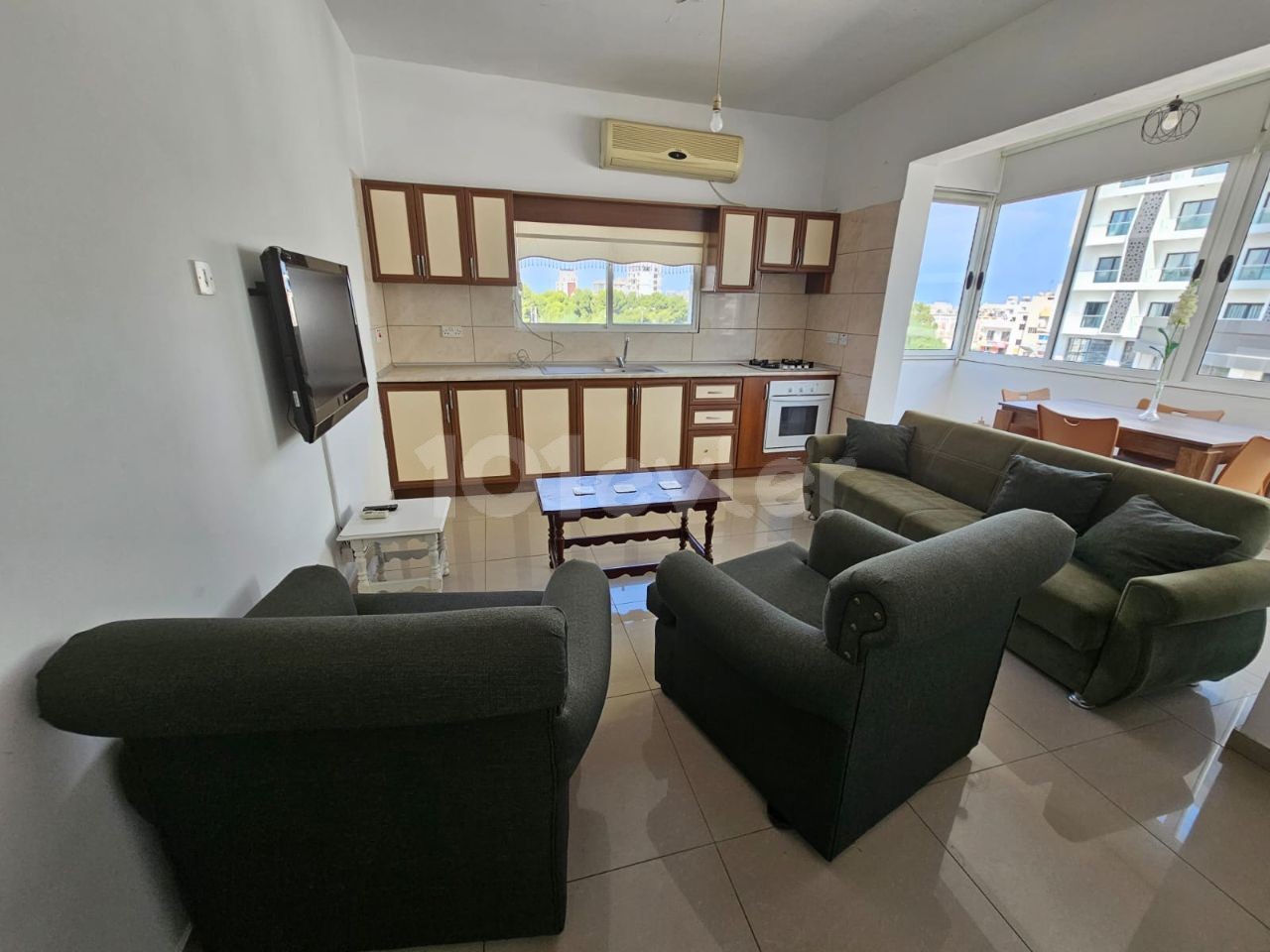 2+1 flat for rent in Eastern Mediterranean University 10 months payment 5000 dollars rent deposit 500 dollars commission 500 dollars water 11 months 1500 TL electricity card system on the top floor 3rd floor no elevator