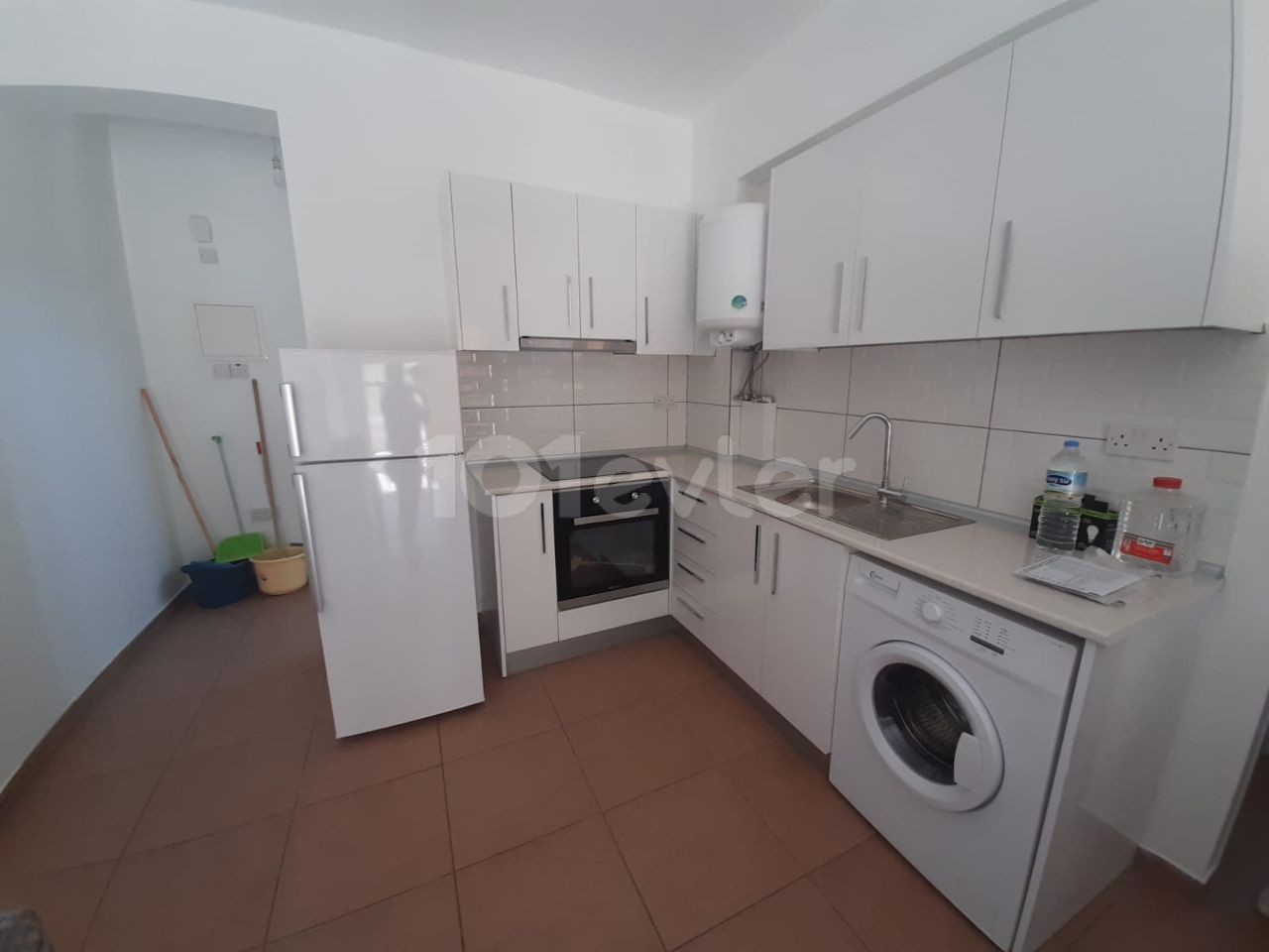 KİRALIK 2+1 APARTMAN DAİRESİ 