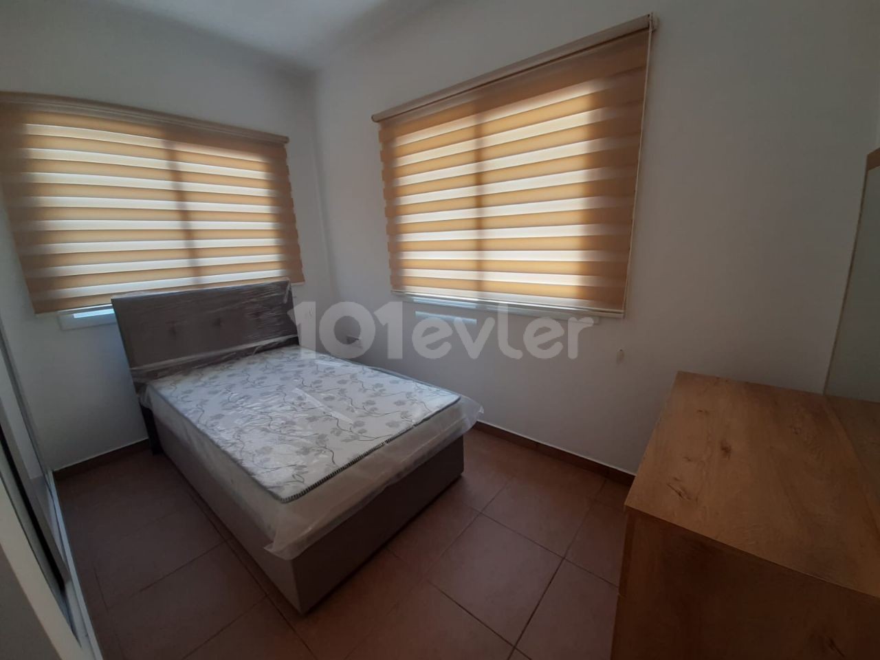 MAGUSA SAKARYA 2+1 FLAT FOR RENT 350 STG DEN 6 RENT 1 DEPOSIT 1 COMMISSION DUE 300 TL