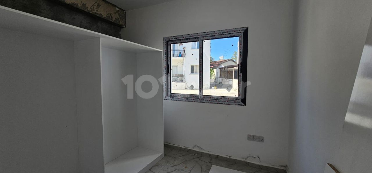 Ground floor 2+1 flat for sale at the entrance of Tuzla, delivered after 1 month, 85 square meters equivalent cob ground floor, 2-storey building, front facade, TV infrastructure and air conditioning infrastructure. 05338315976