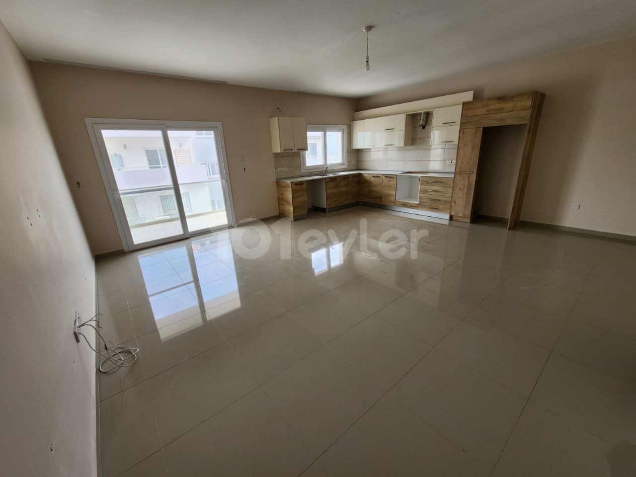 3+1 FLAT FOR RENT IN YENİ BOĞAZİÇİ FROM 15000 TL, 6 MONTHS PAYMENT + DEPOSIT + COMMISSION