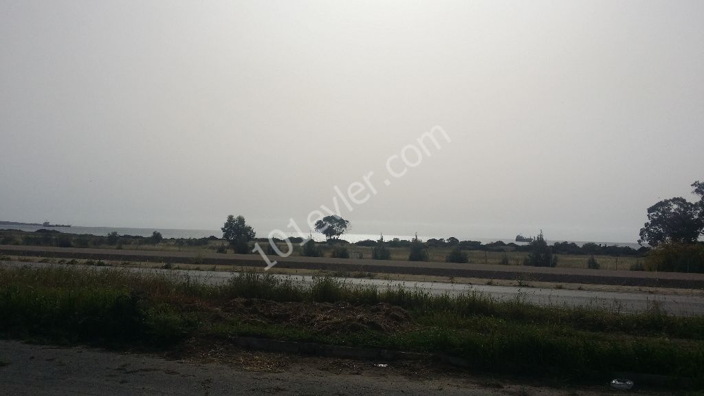 Residential Zoned Plot For Sale in Kalecik, Iskele