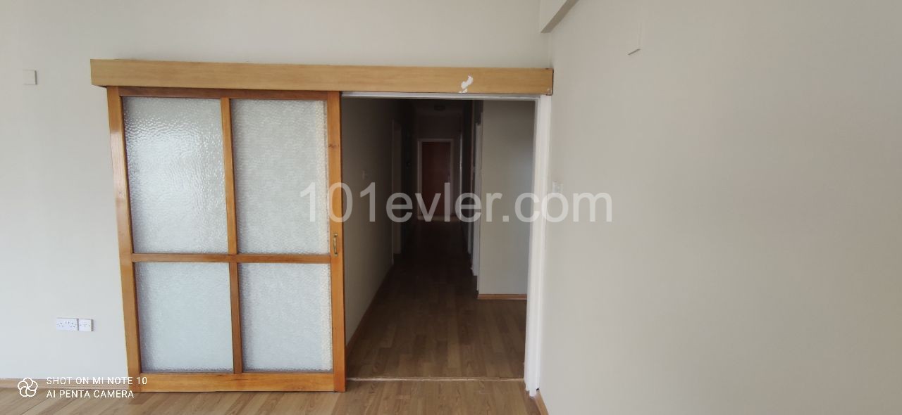 LEFKOŞA ORTAKÖYDE SATILIK DAİRE