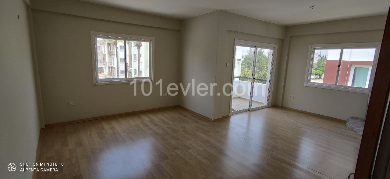 LEFKOŞA ORTAKÖYDE SATILIK DAİRE