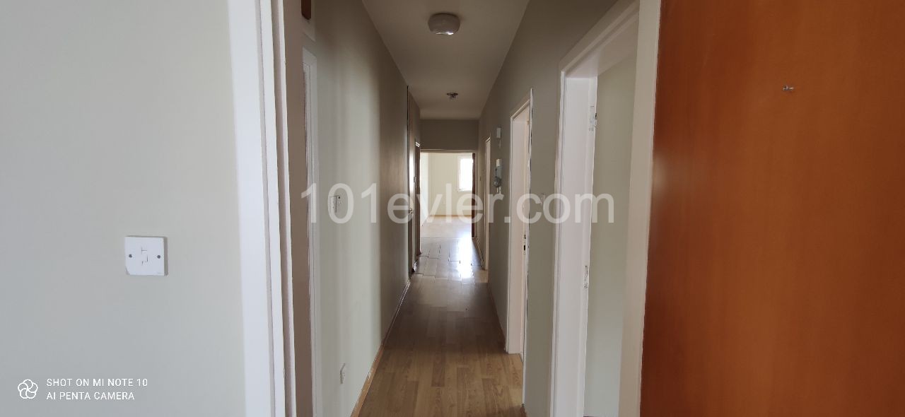 Flat For Sale in Ortaköy, Nicosia