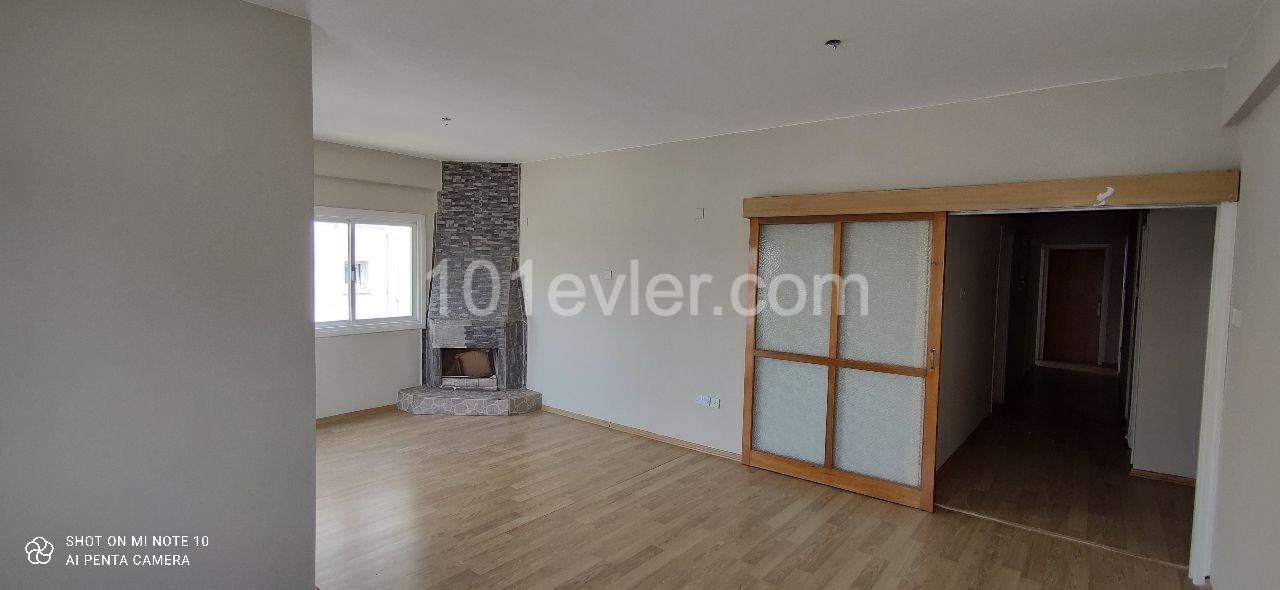 LEFKOŞA ORTAKÖYDE SATILIK DAİRE