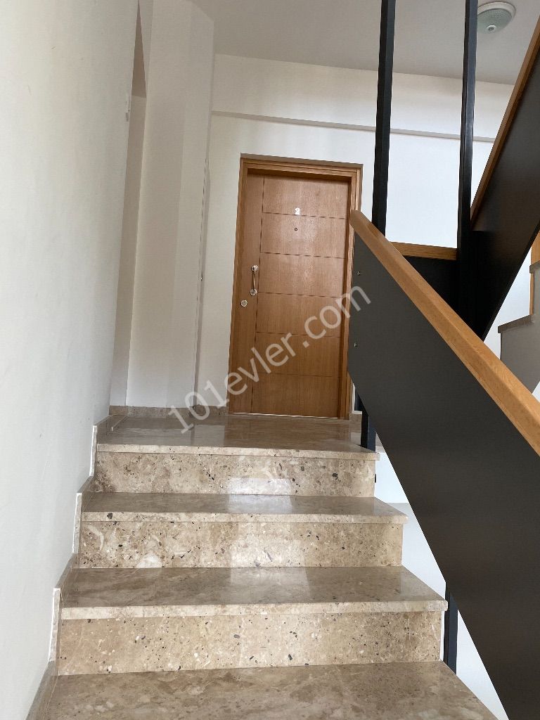 Gönyeli’de sahibinden kiralık - Merkezi - DAİRE - OFİS - İŞ YERİ - EV - Sıfır