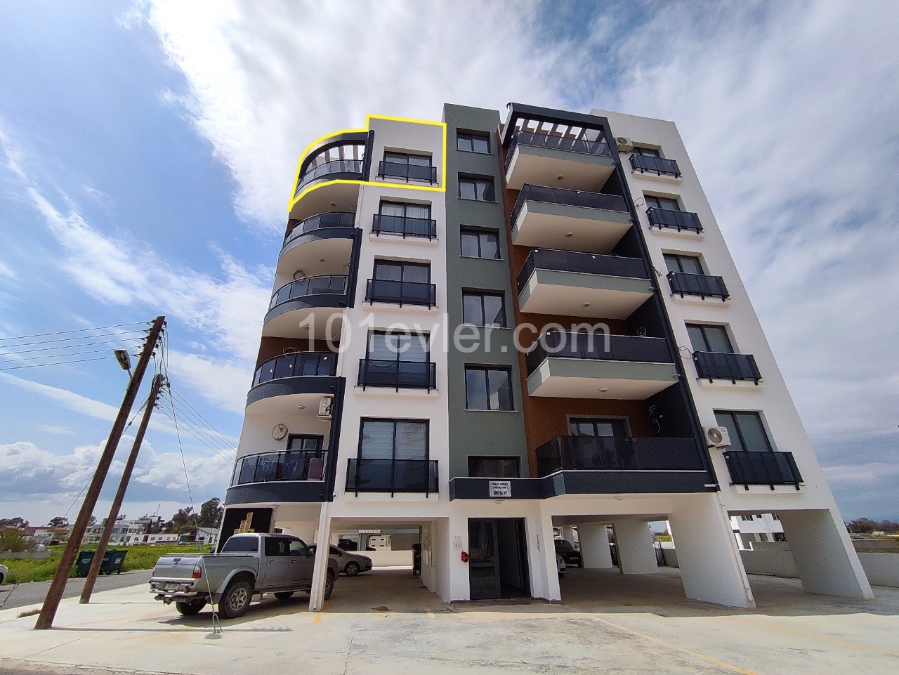 3 + 1 Apartments for Sale in Canakkale Region from Ozkaraman ** 