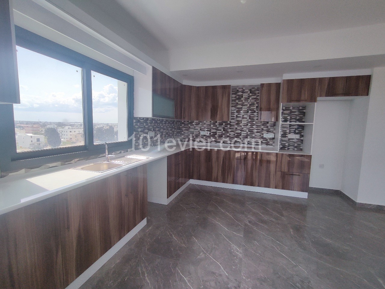 3 + 1 Apartments for Sale in Canakkale Region from Ozkaraman ** 