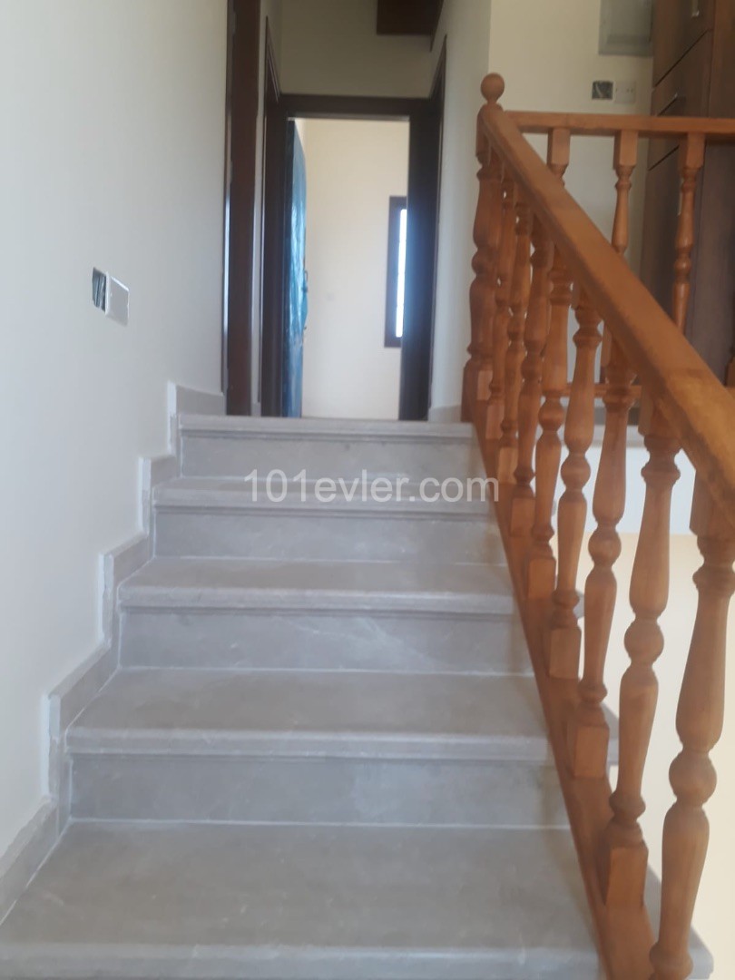 3+ 1 Villa for Sale in Sipahi, Erenkoy, 1 Minute from Ozkaraman, 1 Minute from the Sea. ** 