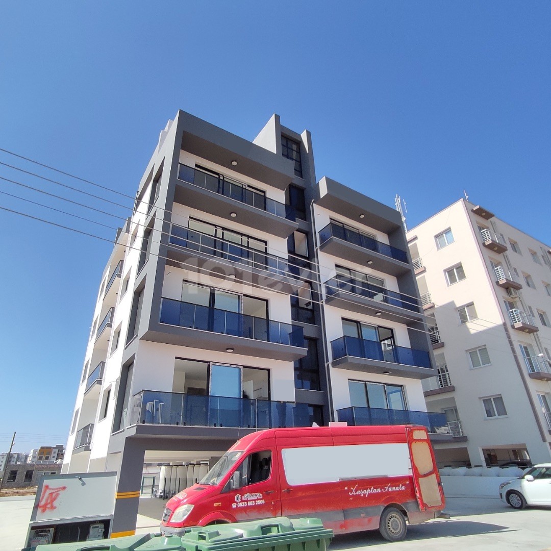 2 + 1 Apartments for Sale in the Canakkale Region from Ozkaraman