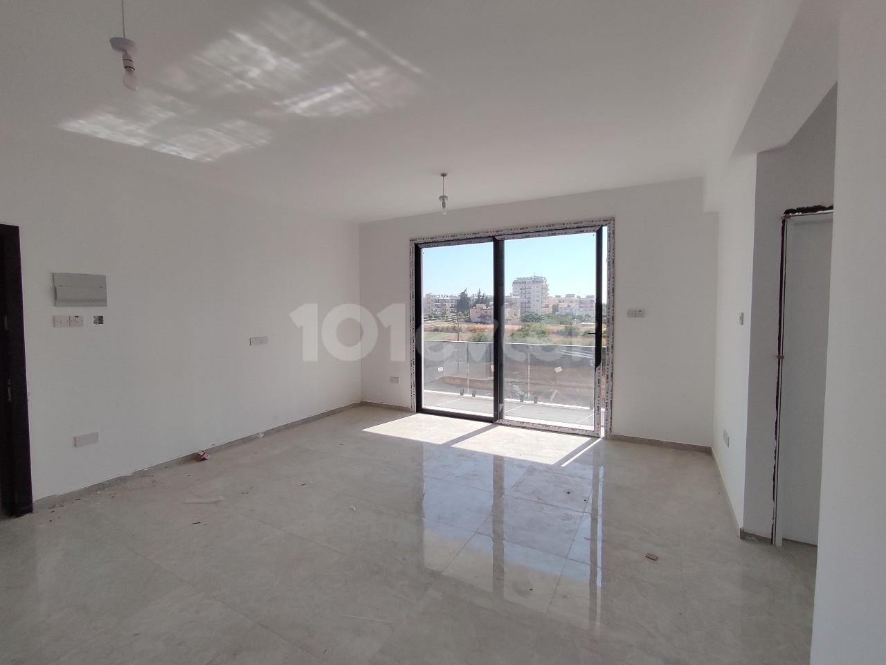 2 + 1 Apartments for Sale in the Canakkale Region from Ozkaraman