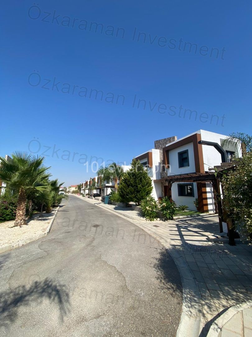 4+1 ultra luxury detached villa in Yenibogazici Salamis Park houses from OZKARAMAN ** 