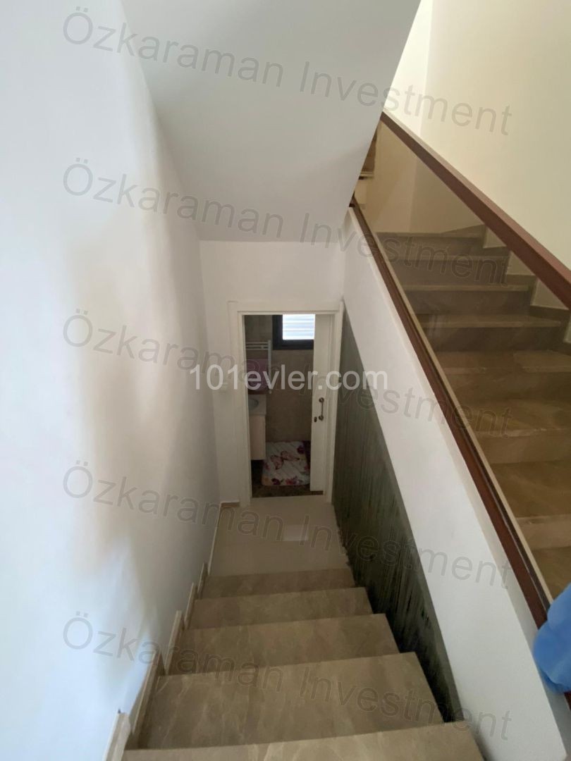 ÖZKARAMAN dan Yenibogazici Salamis Park Häuser 4 + 1 Ultra Luxus freistehende villa ** 