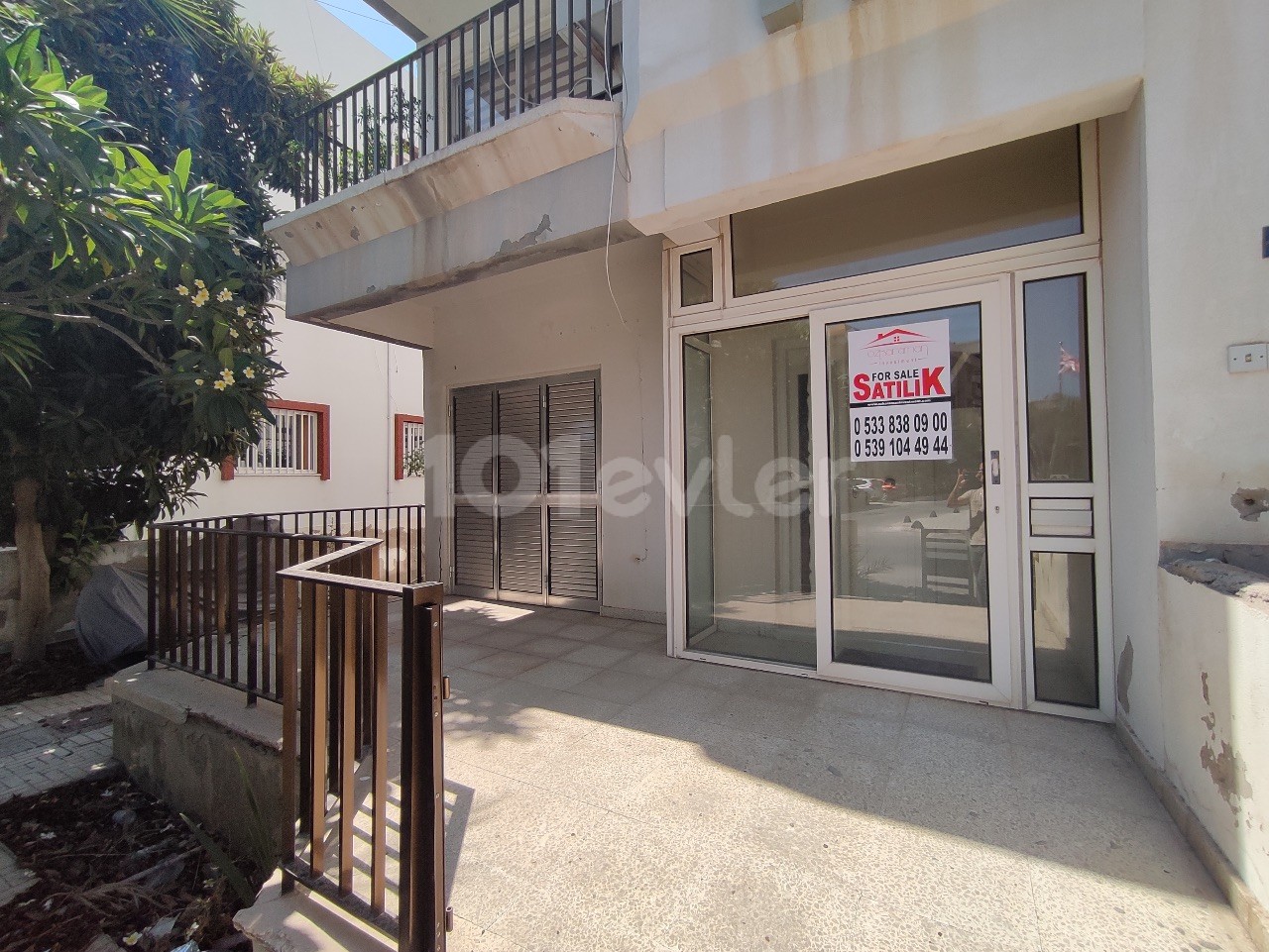 3+1 Ground Floor Flat for Sale in Gulseren, Famagusta from Özkaraman