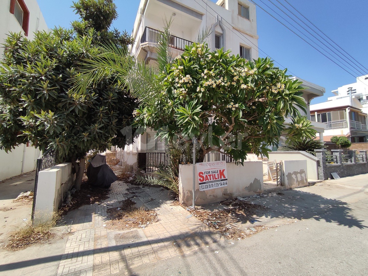 3+1 Ground Floor Flat for Sale in Gulseren, Famagusta from Özkaraman