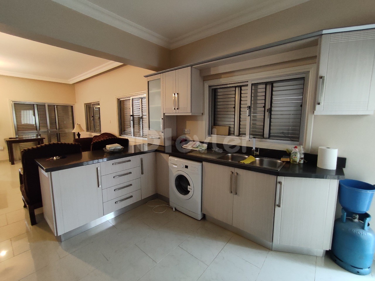 3+1 Ground Floor Flat for Sale in Gulseren, Famagusta from Özkaraman