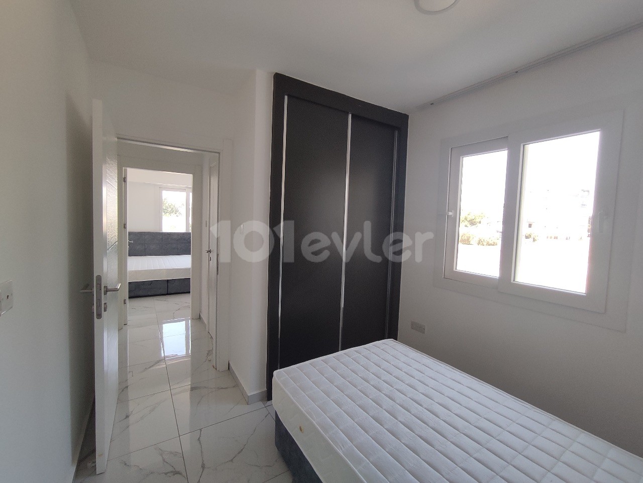 2+1 Wohnung zur Miete in Famagusta / Canakkale von ÖZKARAMAN (jährliche Zahlung) ** 