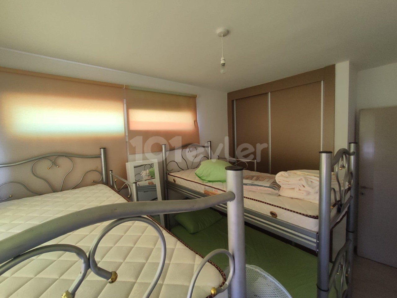 Möblierte 2-Zimmer-Wohnung zum Verkauf in Famagusta Sakarya von OZKARAMAN ** 