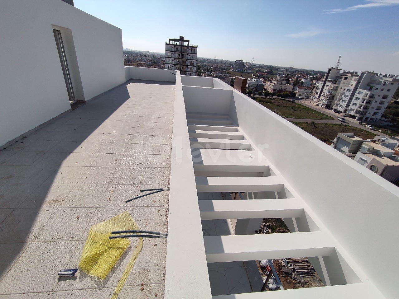 1+1 Penthouse for Sale with 85 m² terrace and 55 m² closed area in Yeniboğaziçi from Özkaraman