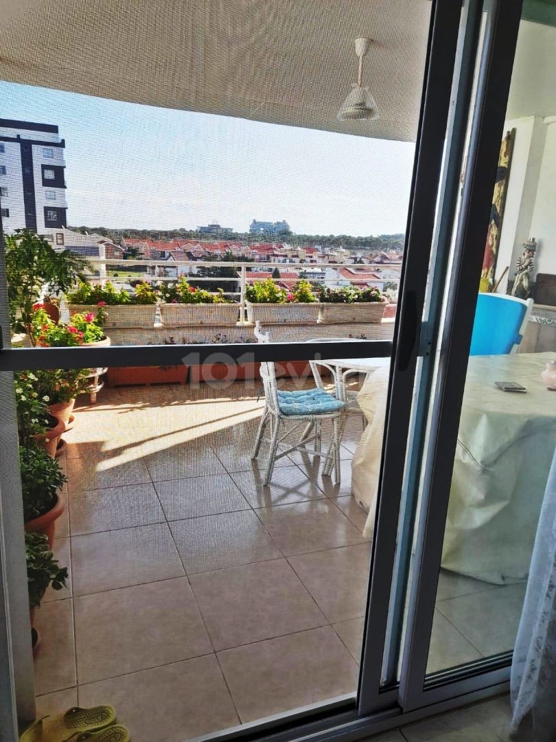 3+1 Penthouse zur Miete in Yenibogazici Region von Ozkaraman