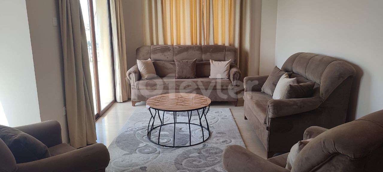 3+1 Apartment for Rent in Famagusta Gülseren Region by Özkaraman