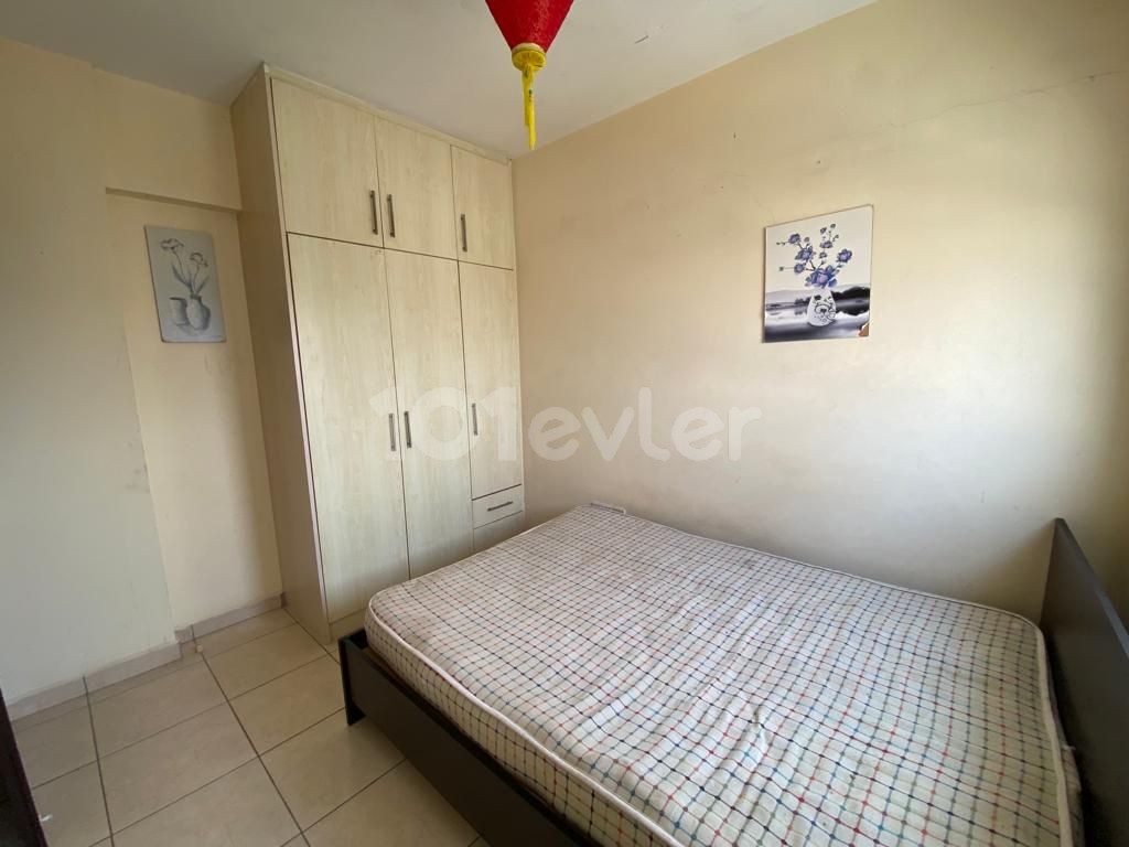 2+1 flat for rent in Özkaramandan city center