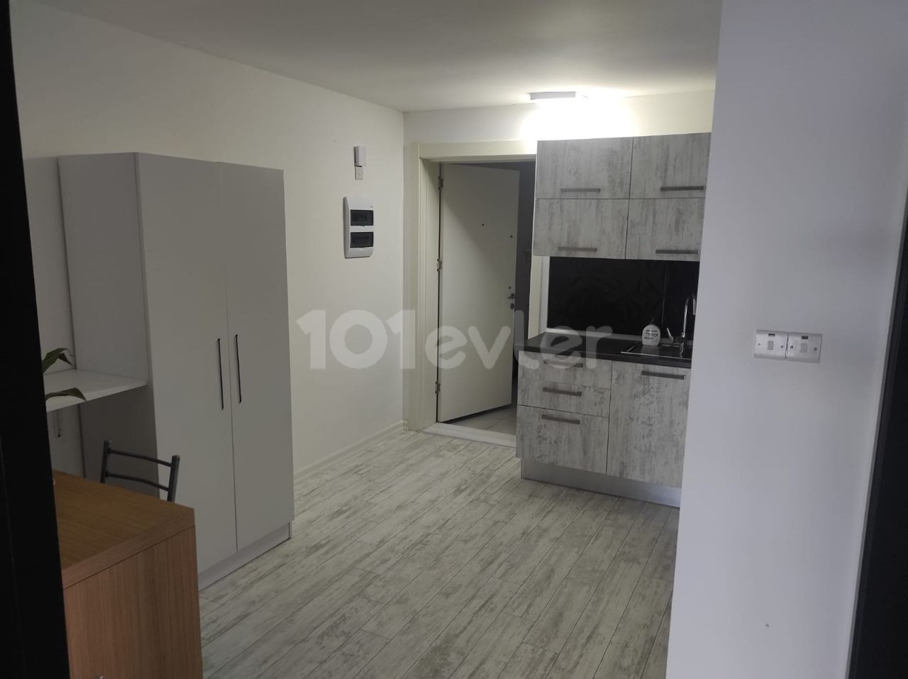 2+1 Penthouse zur Miete im zentralen Bereich von Famagusta von Özkaraman