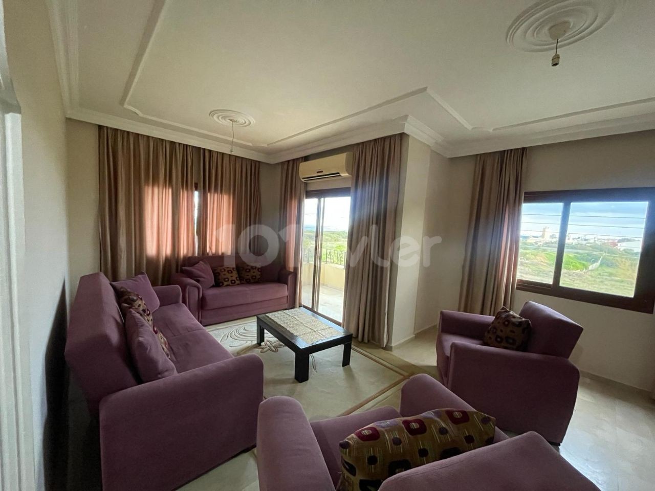 3+1 Flat for Rent in Famagusta Gülseren Area from Özkaraman