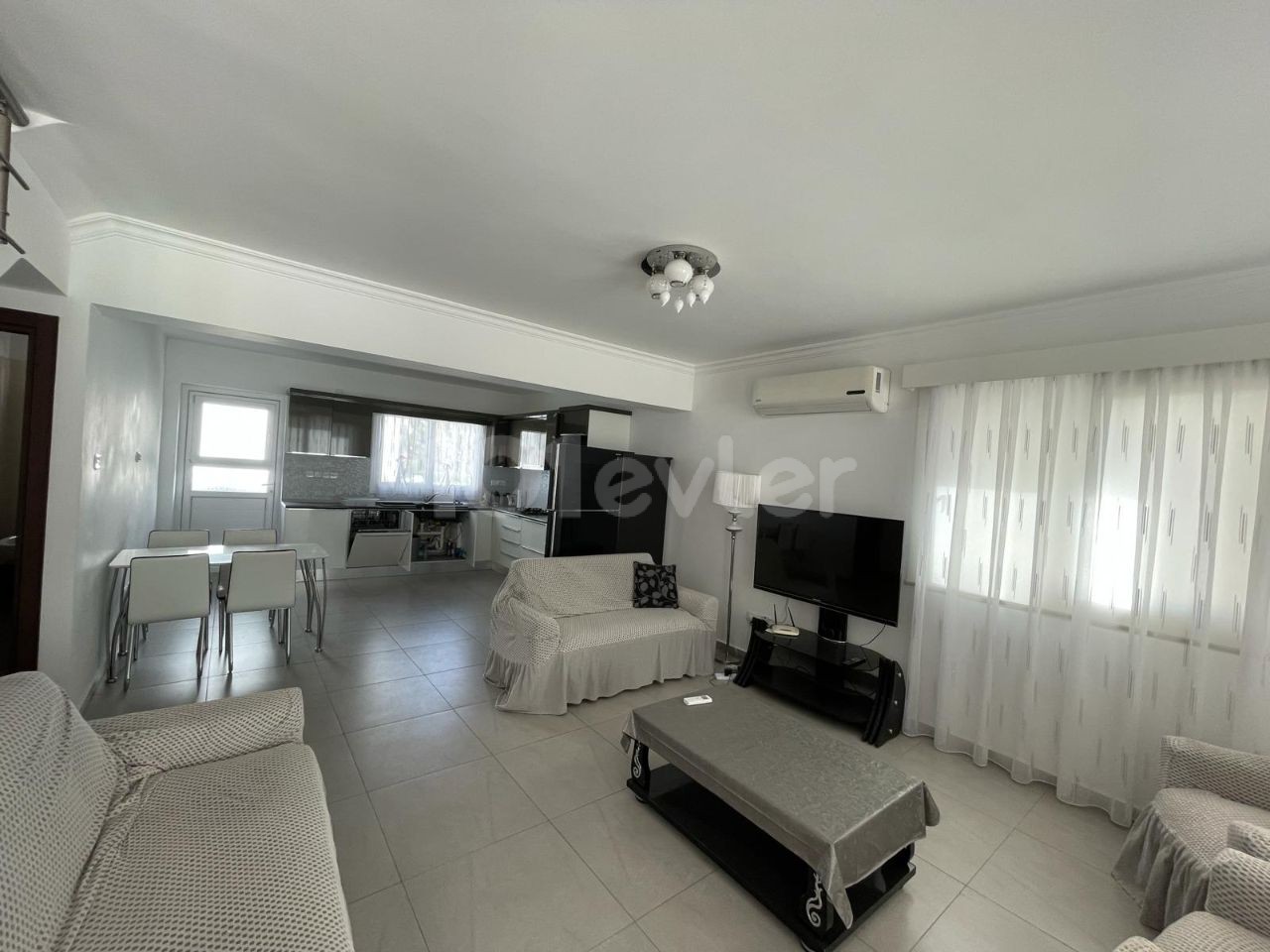 3+1 Villa for Rent in İskele-Long Beach Royal Sun Site from Özkaraman